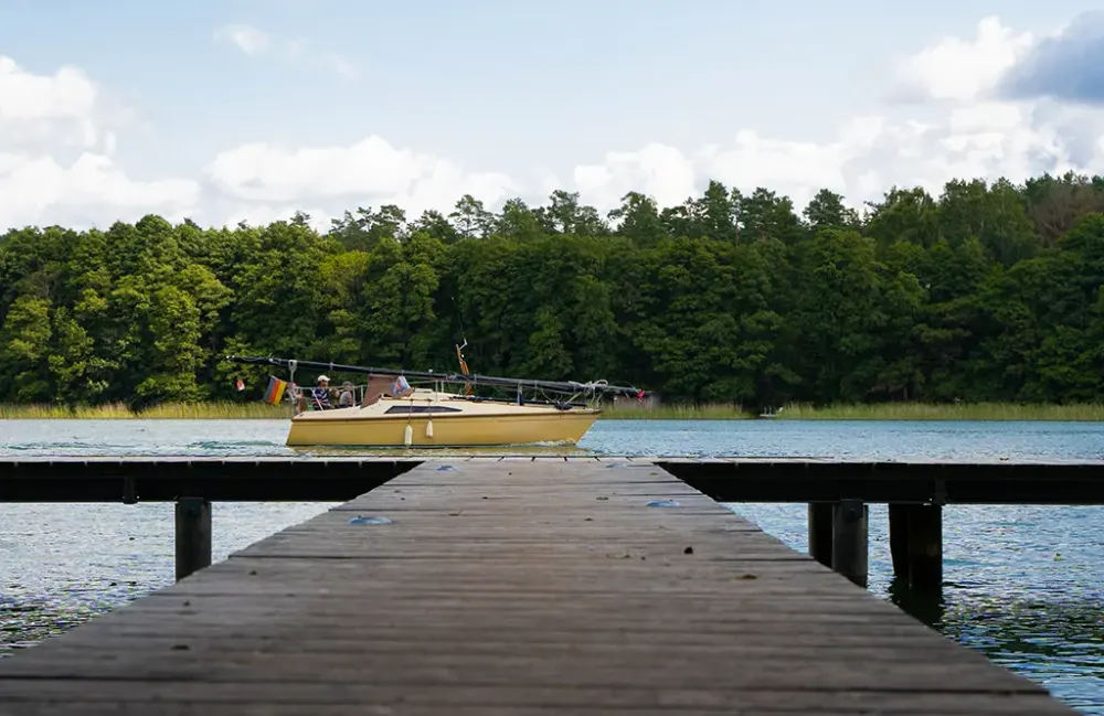 Anlegesteg am See